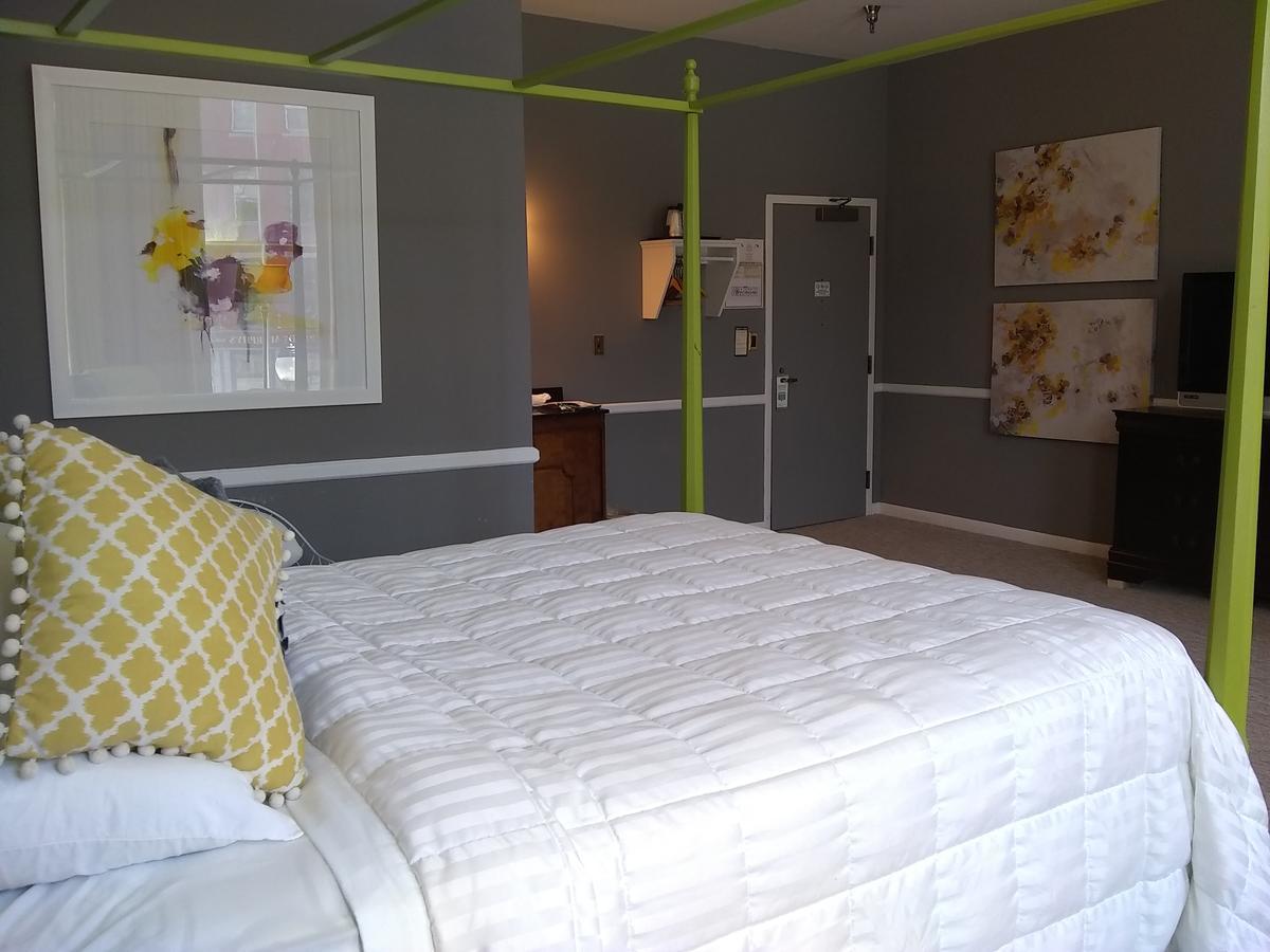 The Charles Inn Bangor Extérieur photo