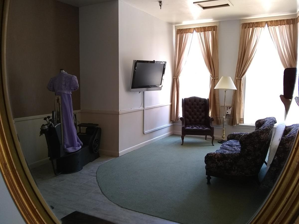 The Charles Inn Bangor Extérieur photo