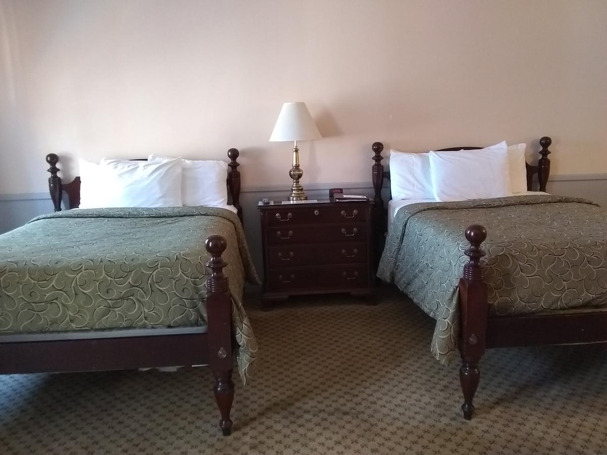 The Charles Inn Bangor Extérieur photo
