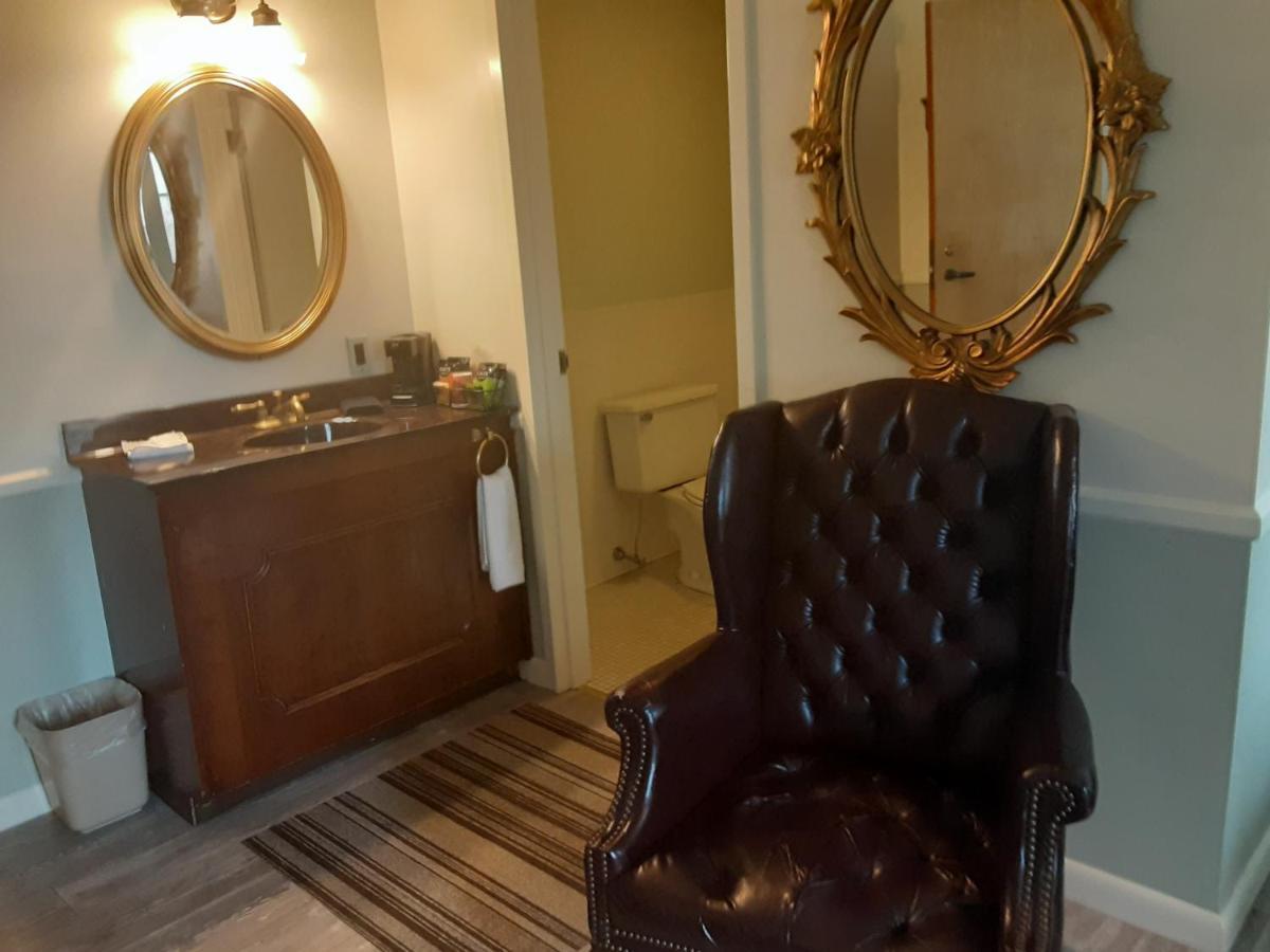 The Charles Inn Bangor Extérieur photo